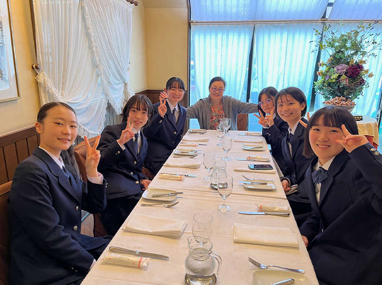 ふくし英数教室 中3生とフランス料理ランチ